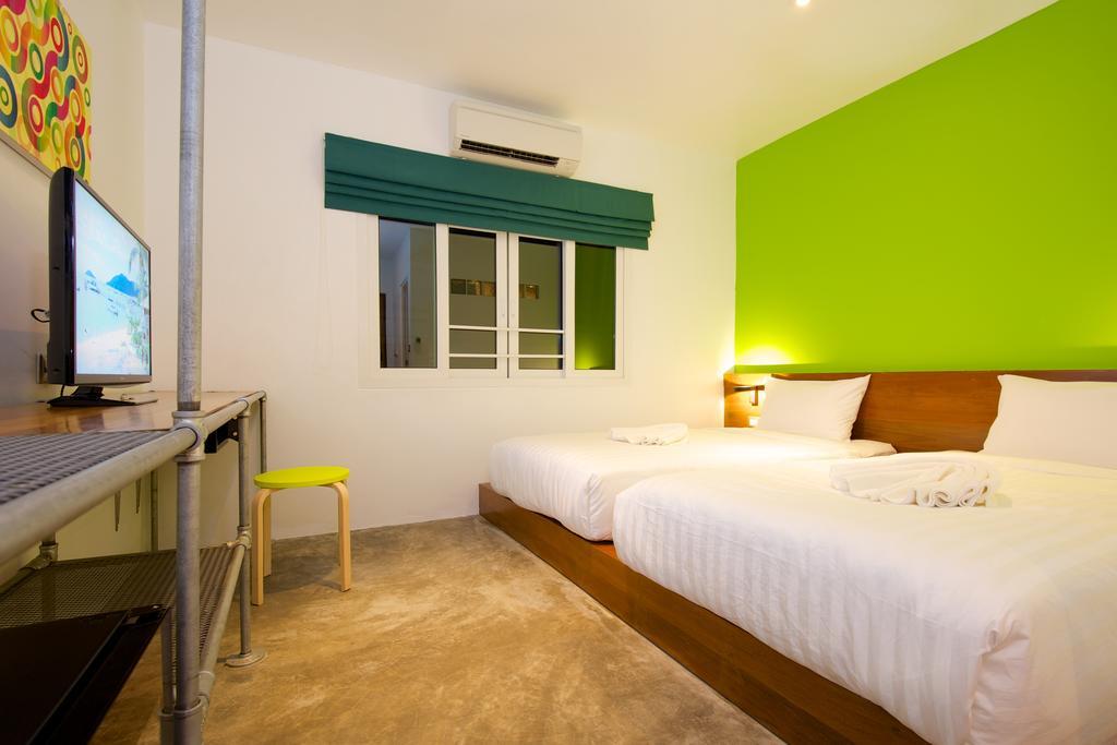 Mint Hotel Тау Номер фото