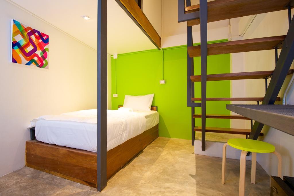 Mint Hotel Тау Номер фото