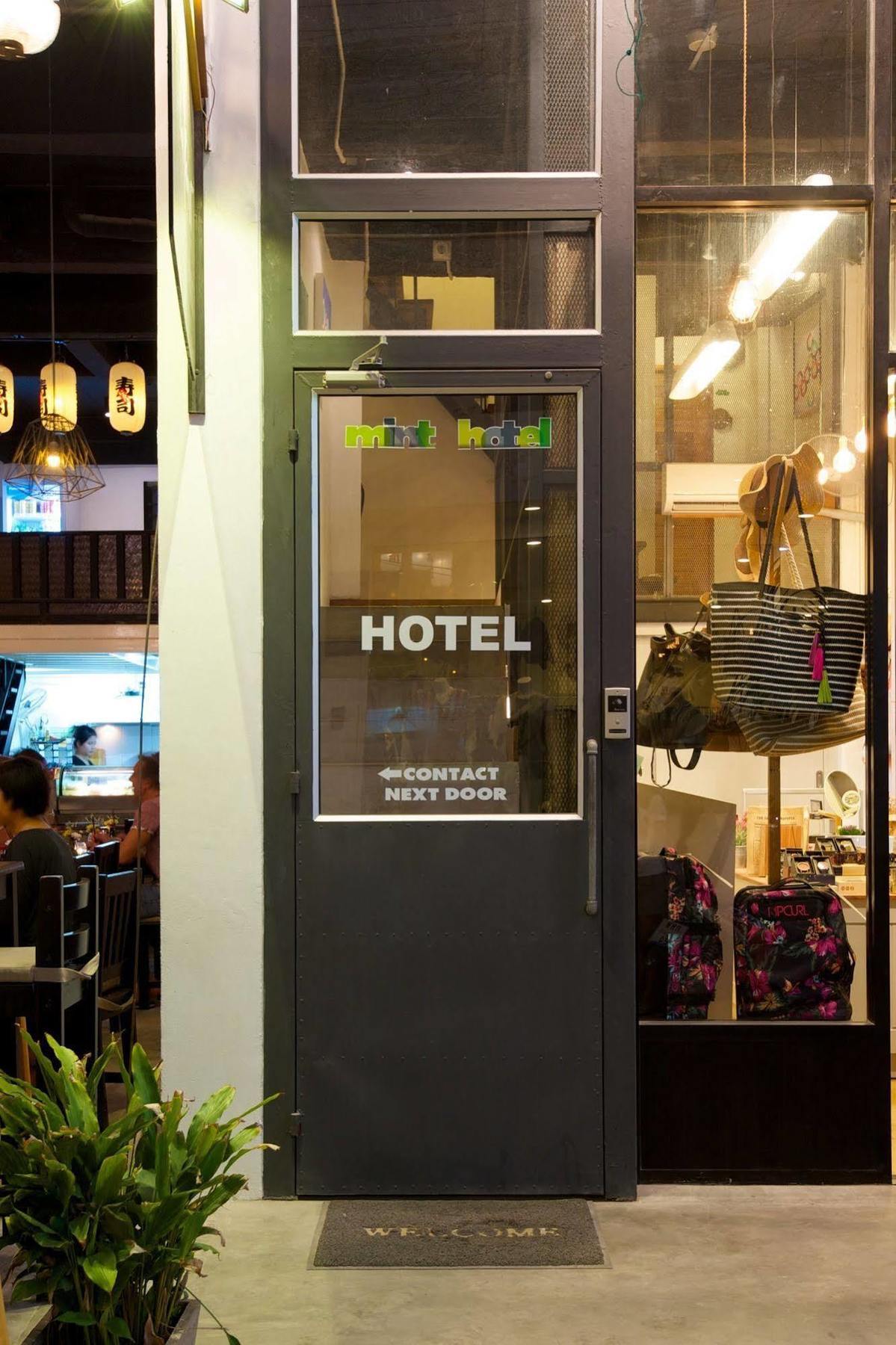 Mint Hotel Тау Экстерьер фото